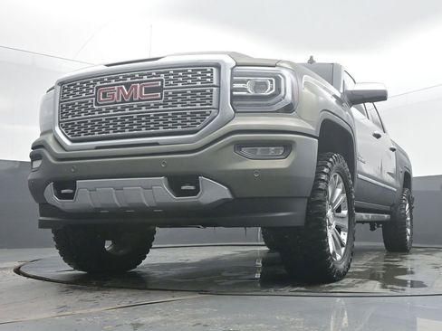 Used 2017 GMC Sierra 1500 Denali w/ Denali Ultimate Package image 46