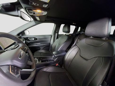 Used 2024 Jeep Compass Limited w/ Driver Assist Group I image 13