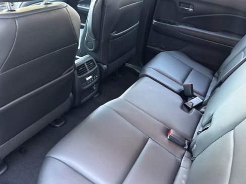 Used 2022 Honda Pilot Special Edition image 15