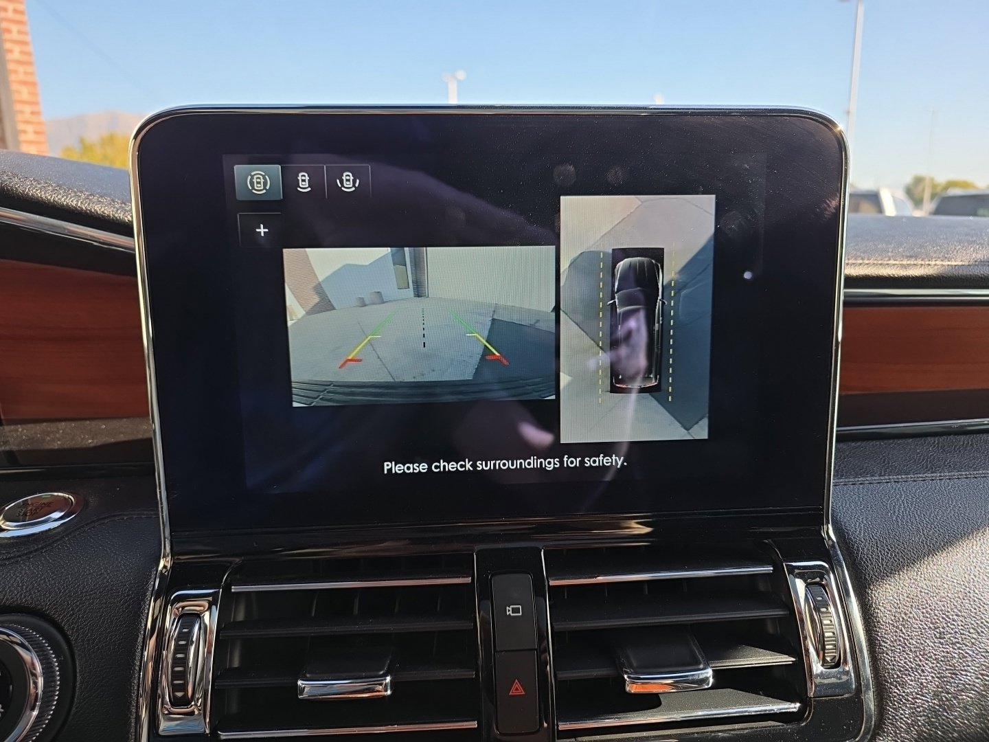 Used 2020 Lincoln Navigator L Reserve w/ Equipment Group 208A Reserve AWD/4WD image 14
