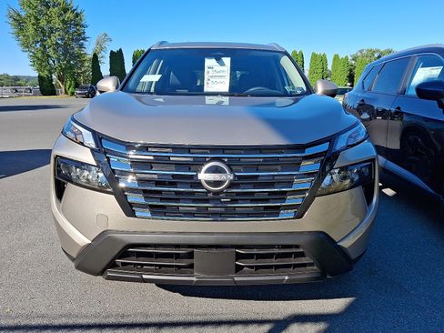 New 2026 Nissan Rogue SV w/ SV Premium Package image 2