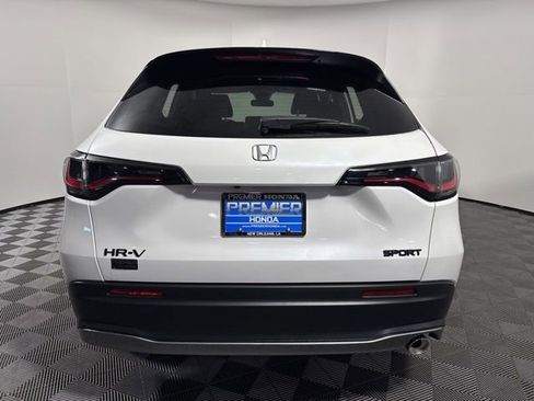 New 2026 Honda HR-V Sport image 7