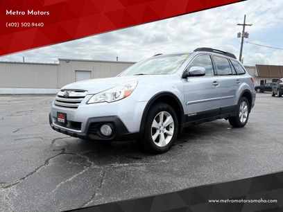 Used 2014 Subaru Outback 2.5i Premium w/ Moonroof Package
