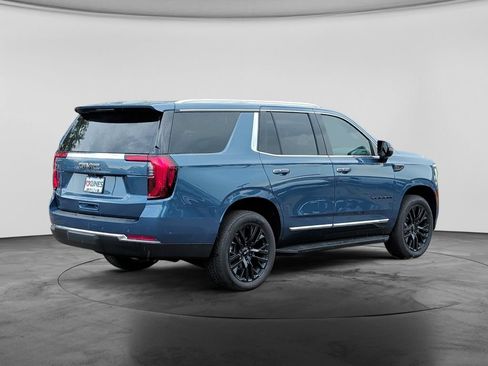 Used 2026 GMC Yukon Elevation w/ Elevation Premium Package AWD/4WD image 7