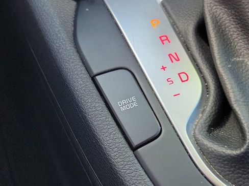 Certified 2024 Kia Forte LXS FWD image 28
