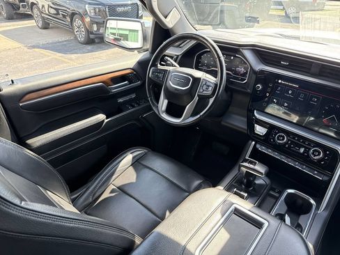 Used 2022 GMC Sierra 1500 Denali AWD/4WD image 13