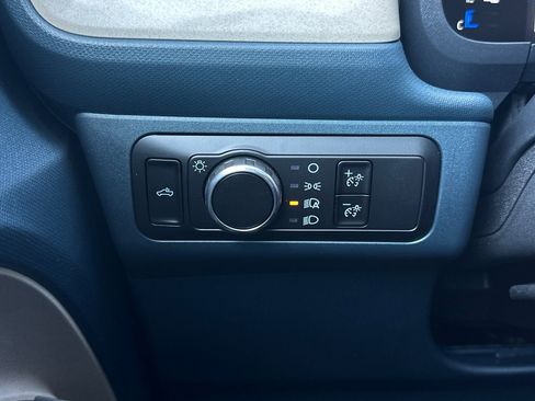 New 2025 Ford Maverick Lariat image 26