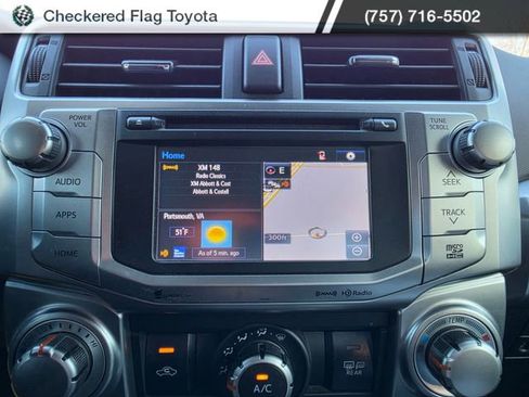 Used 2018 Toyota 4Runner SR5 Premium image 16