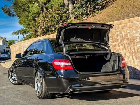 Used 2013 Mercedes-Benz E 350 Sedan image 18