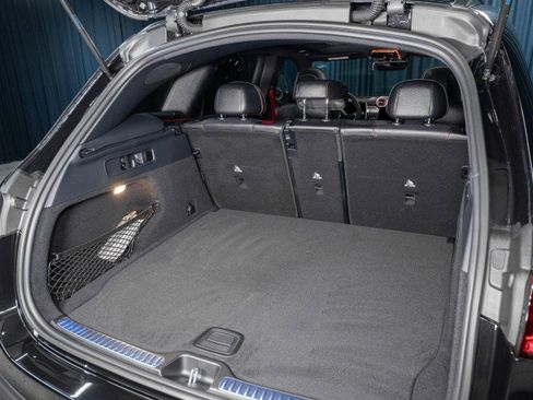 New 2025 Mercedes-Benz GLC 43 AMG 4MATIC image 6