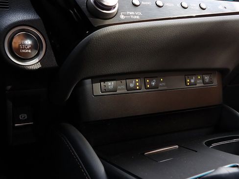 New 2025 Lexus ES 350 w/ Premium Package image 22