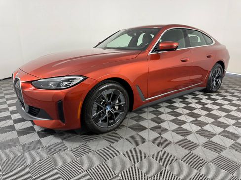 Used 2023 BMW i4 eDrive40 w/ Premium Package RWD image 7