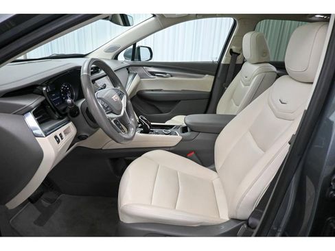 Used 2022 Cadillac XT5 Premium Luxury image 34