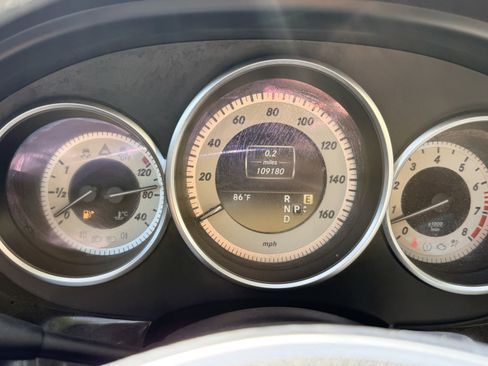 Used 2012 Mercedes-Benz CLS 550 w/ Premium I Pkg image 17