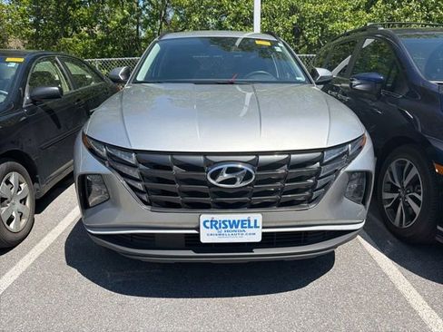 Used 2024 Hyundai Tucson SEL FWD image 2