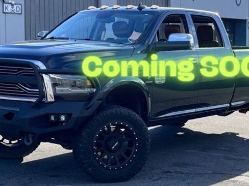 Used 2018 RAM 3500 Laramie Longhorn image 8