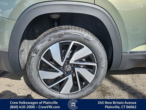 New 2026 Volkswagen Atlas SEL image 17