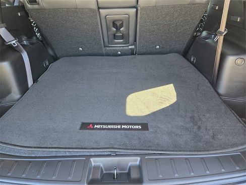 New 2025 Mitsubishi Outlander SEL image 22