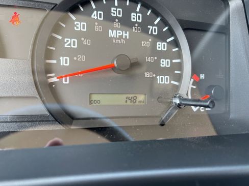 New 2025 Isuzu NPR image 13