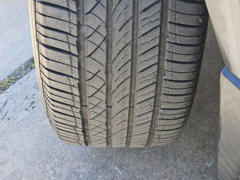 Used 2019 Honda CR-V EX-L image 12