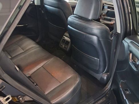 Used 2013 Toyota Avalon Limited image 8