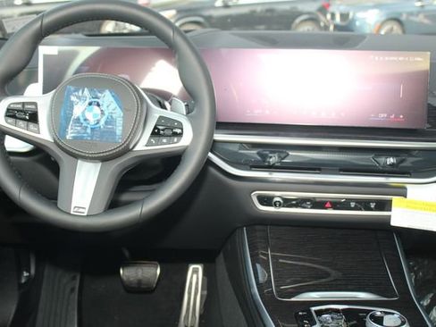 New 2026 BMW X5 xDrive50e w/ Executive Package image 18