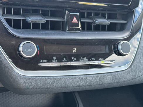 Certified 2024 Toyota Corolla LE FWD image 28