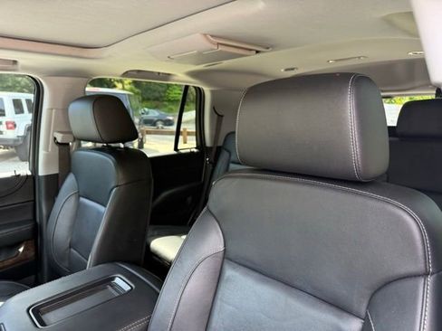 Used 2019 Chevrolet Tahoe LT RWD image 25