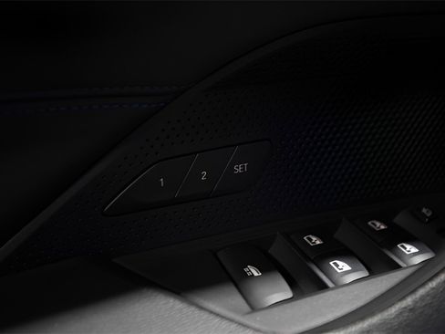 Used 2021 BMW 430i Convertible image 32