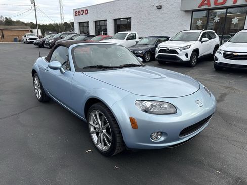 Used 2008 MAZDA MX-5 Miata image 3