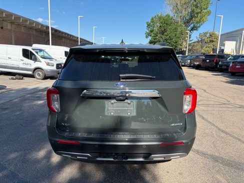 Used 2023 Ford Explorer XLT w/ Equipment Group 202A AWD/4WD image 6