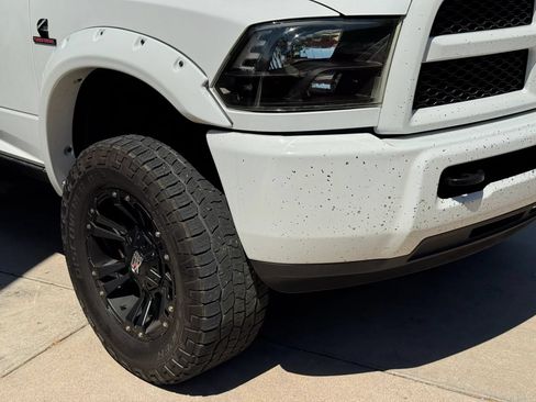 Used 2017 RAM 3500 Tradesman w/ Chrome Appearance Group AWD/4WD image 41