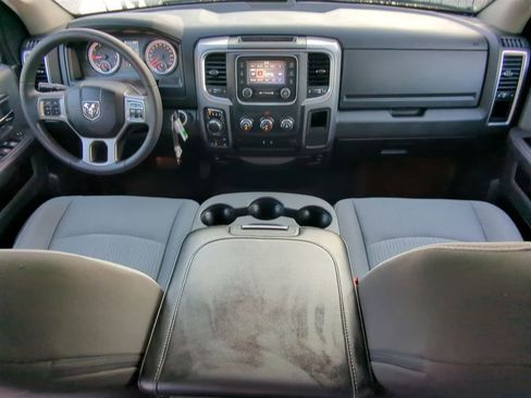 Used 2024 RAM 1500 Classic SLT image 25