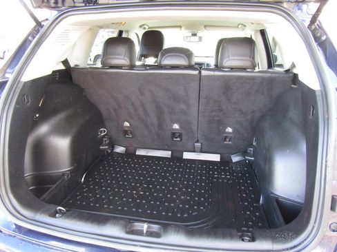 Used 2021 Jeep Compass Latitude image 25