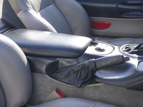 Used 1999 Chevrolet Corvette Convertible w/ Memory Pkg image 13