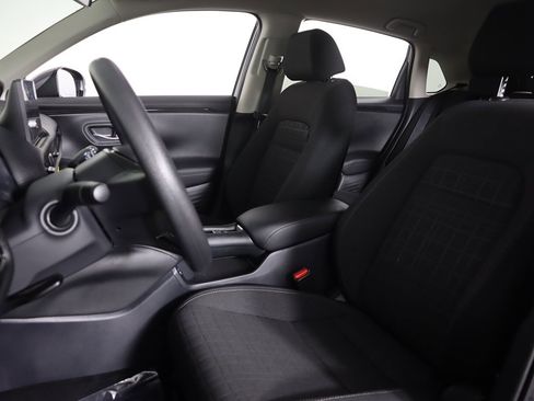 Certified 2026 Honda HR-V LX image 25