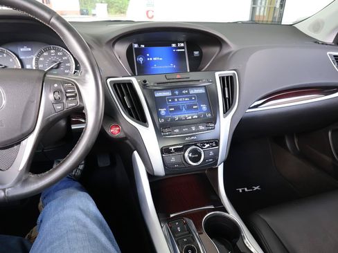 Used 2016 Acura TLX V6 FWD image 44