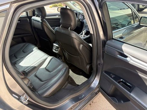 Used 2014 Ford Fusion Titanium FWD image 27