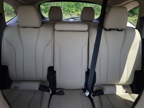 New 2026 Acura MDX SH-AWD image 26