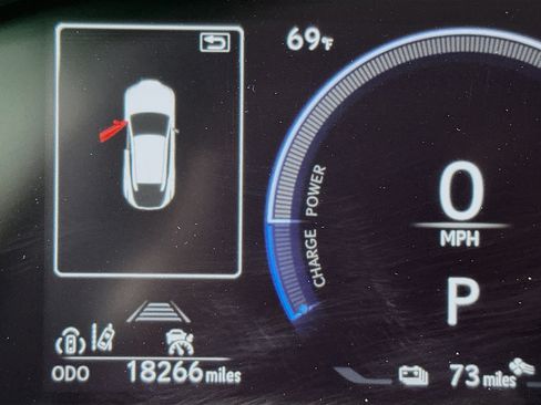 Used 2024 Lexus RZ 300e Premium FWD image 19