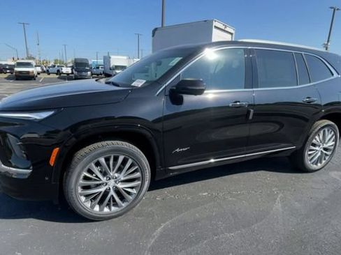 New 2026 Buick Enclave Avenir w/ Super Cruise Package AWD/4WD image 6