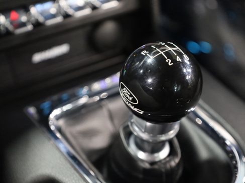 Used 2017 Ford Mustang GT Premium w/ Equipment Group 401A image 31