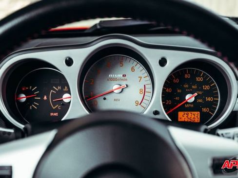Used 2008 Nissan 350Z NISMO RWD image 10