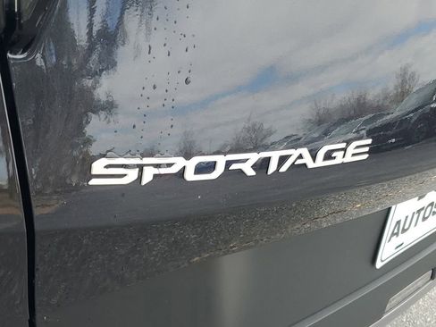 New 2026 Kia Sportage EX image 27