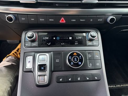 Used 2024 Hyundai Palisade Calligraphy AWD/4WD image 32