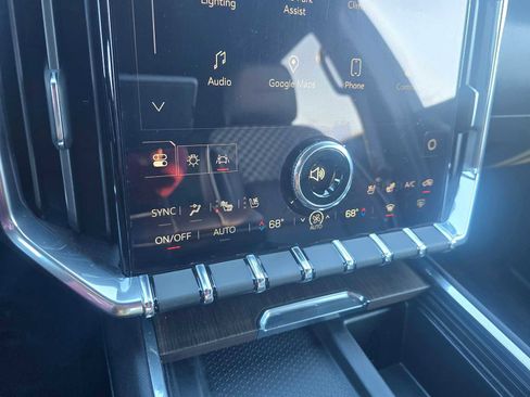 Used 2024 GMC Acadia Denali w/ Super Cruise Package image 31