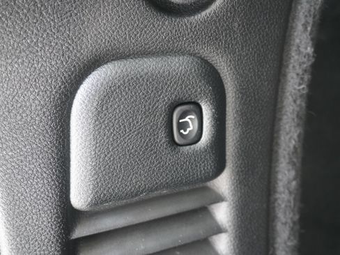 Used 2023 Dodge Durango GT RWD image 29