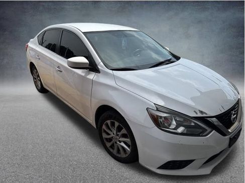 Used 2019 Nissan Sentra SV FWD image 9