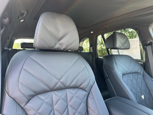 New 2026 BMW X5 xDrive40i w/ M Sport Package image 28