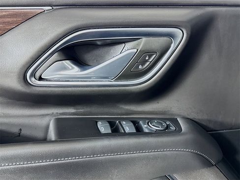 Used 2024 Chevrolet Suburban LS w/ Driver Alert Package image 17